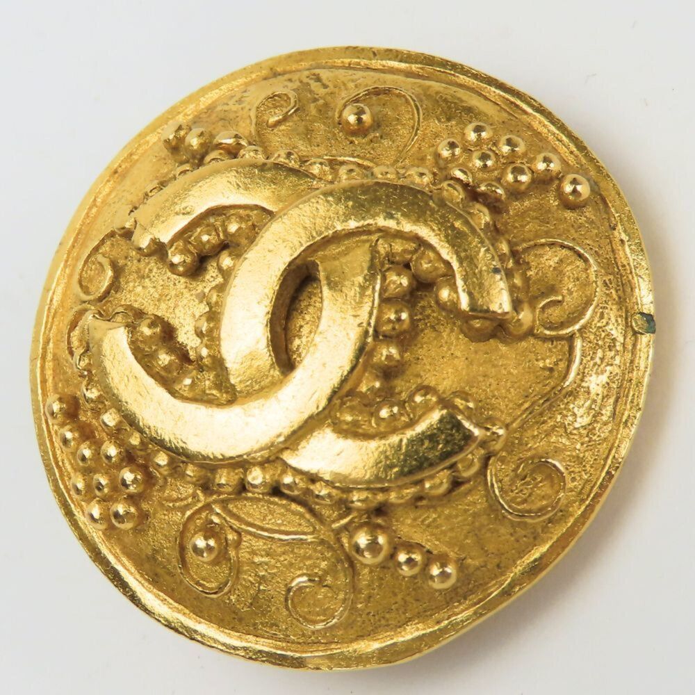 CHANEL Authentic Gold Logo Earrings - Picture 6 of 11